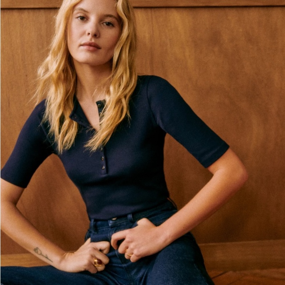 Sezane Theodora T-shirt, navy size large